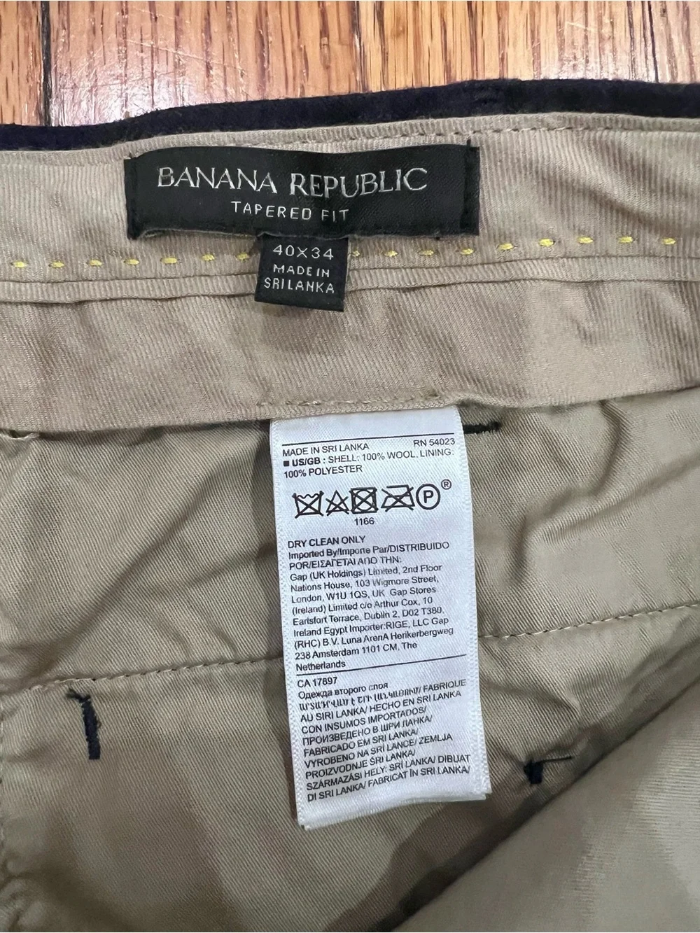 Banana Republic Vitale Barberis Canonico 100% wool 120s Tapered Pants Blue 40x34